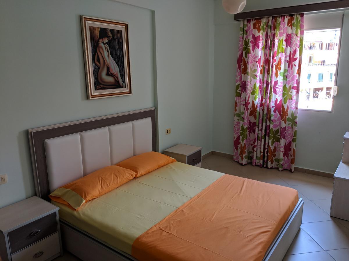 Seafront Apartment Саранда Экстерьер фото